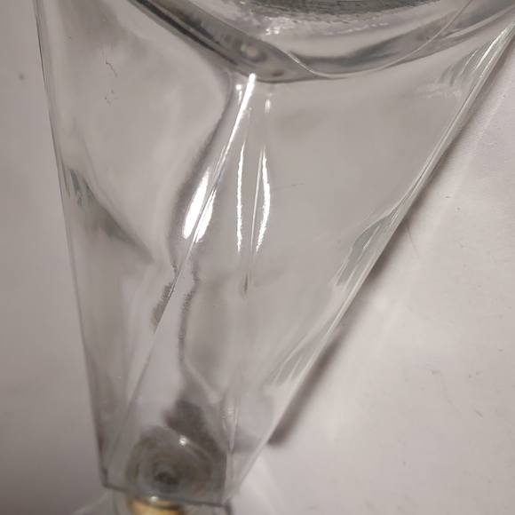 Vintage Glass Liquor Bottle Decanter - Picture 8 of 9